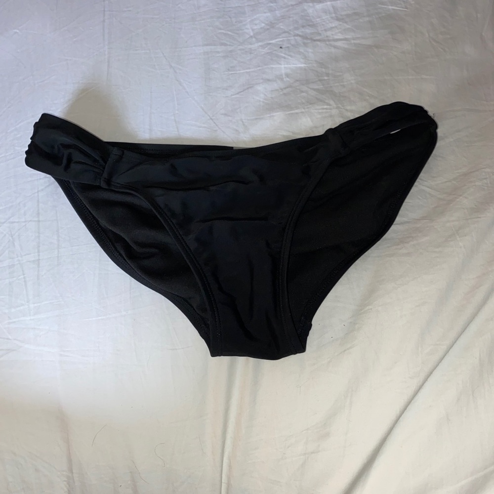BIKINI BOTTOMS